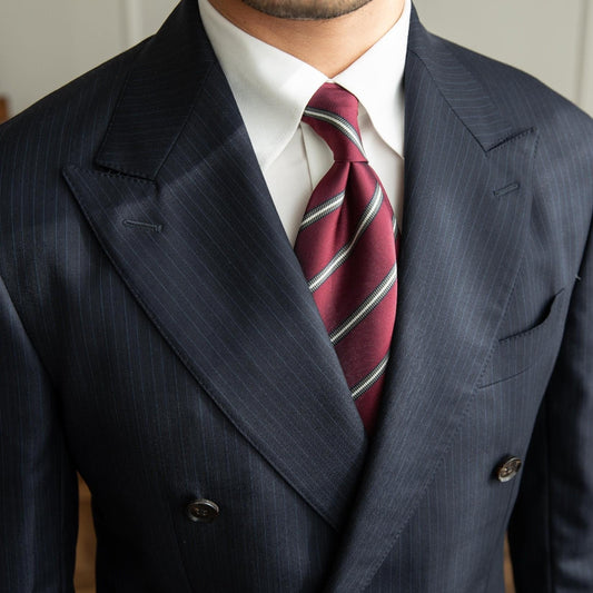 Stripe arrow Tie